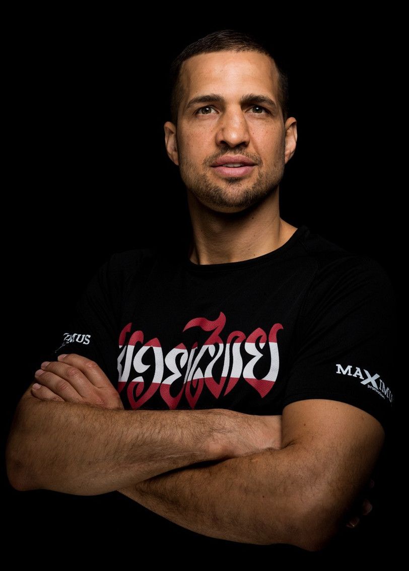 Ein Portrait vom Muay Thai Headcoach David Keclik